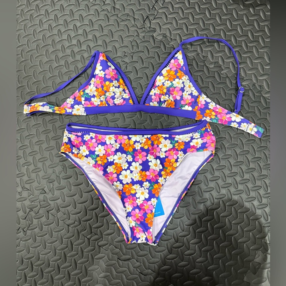 Cupshe Floral Bikini